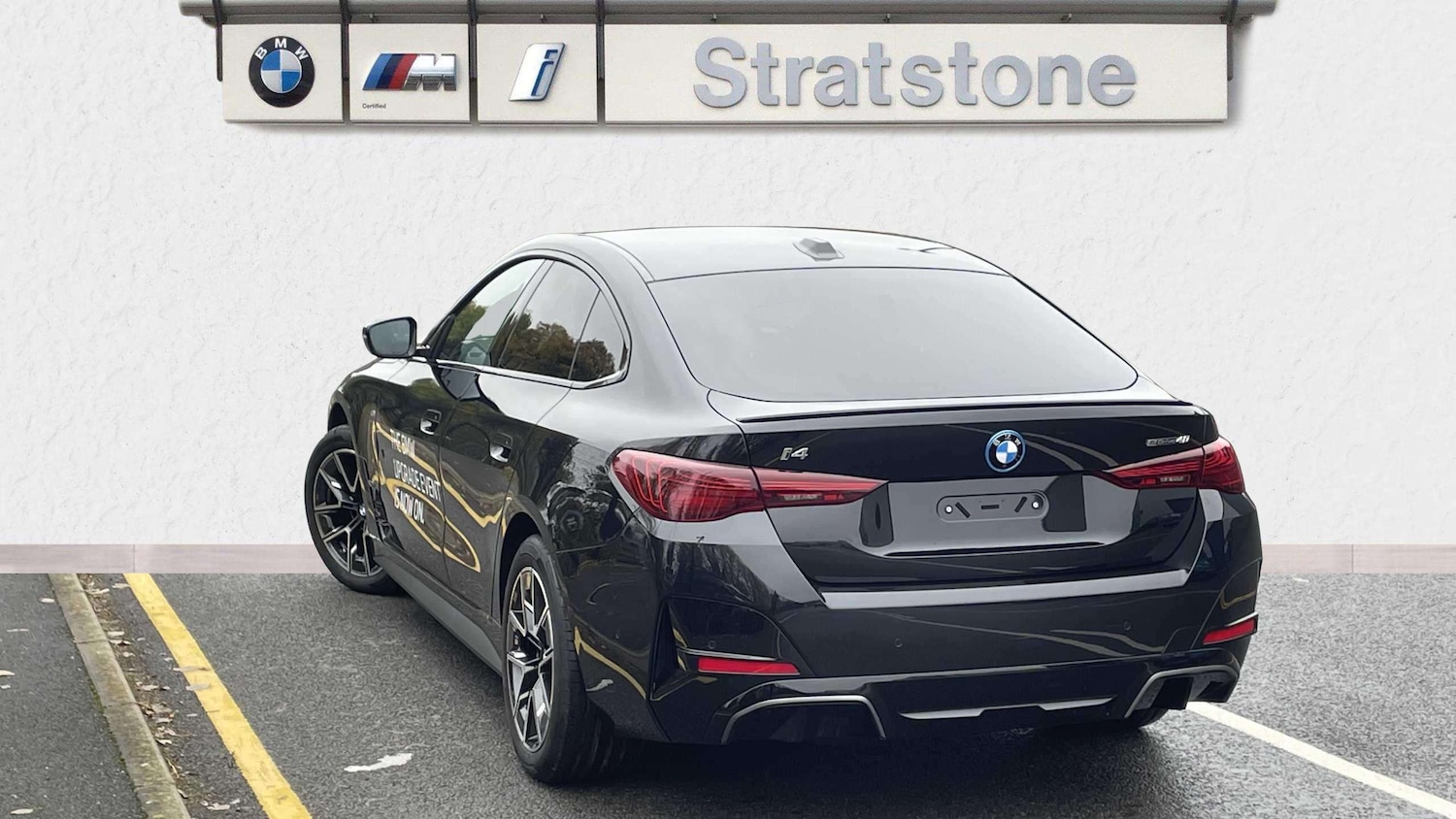 Used BMW i4 2025 for sale - 76272209: Photo 2