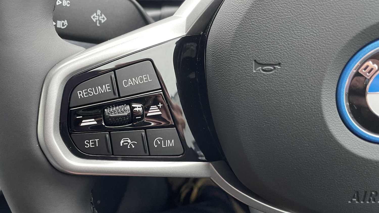 Used BMW i4 2025 for sale - 76272209: Photo 22