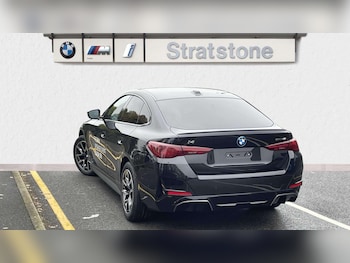 Used BMW i4 2025 for sale - 76272209: Photo