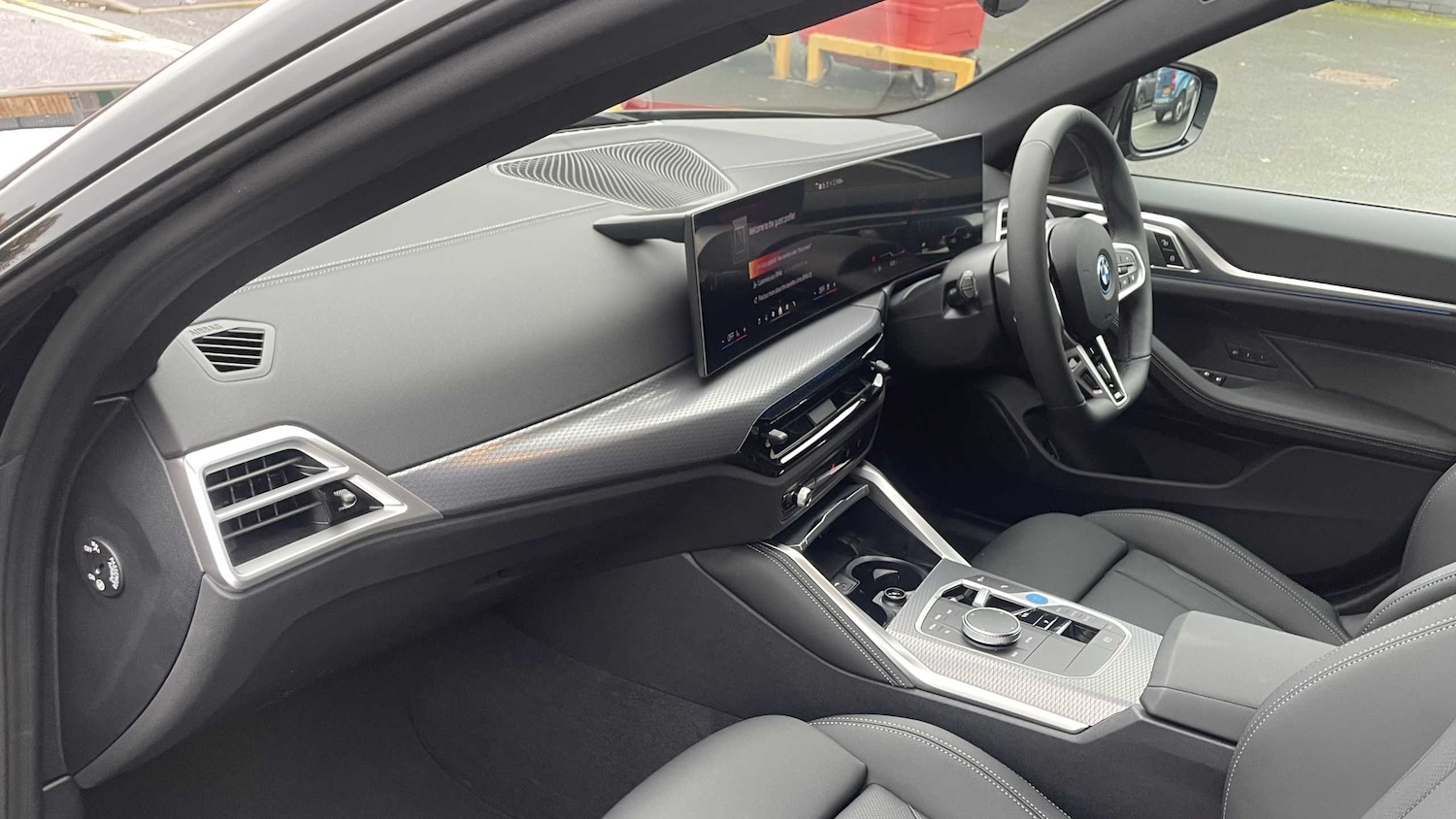 Used BMW i4 2025 for sale - 76272209: Photo 8