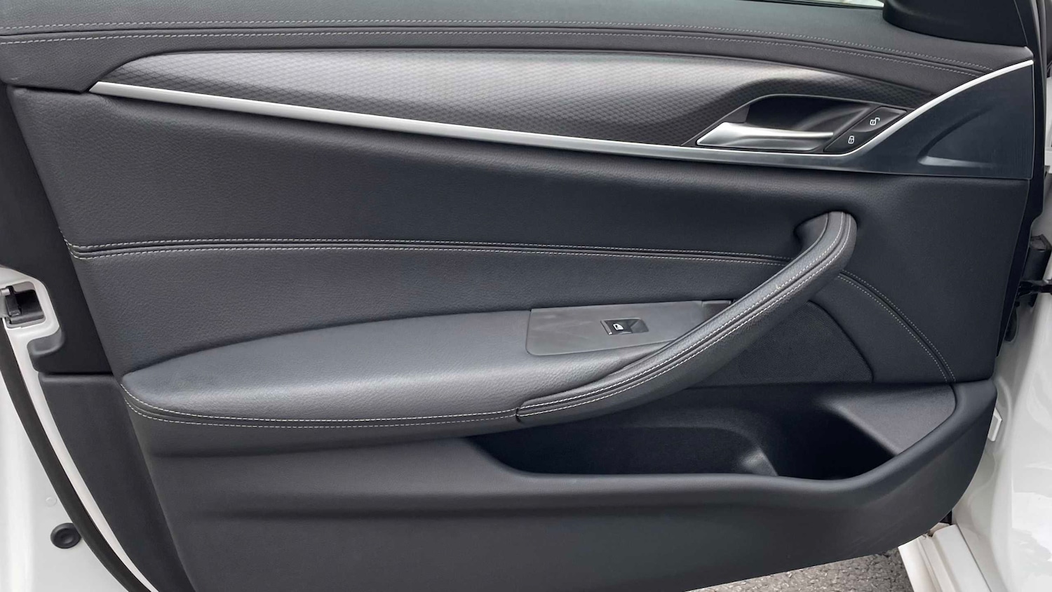 Used BMW 5 Series 2023 for sale - 77995940: Photo 25