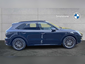 Used Porsche Cayenne 2021 for sale - 79227710: Photo