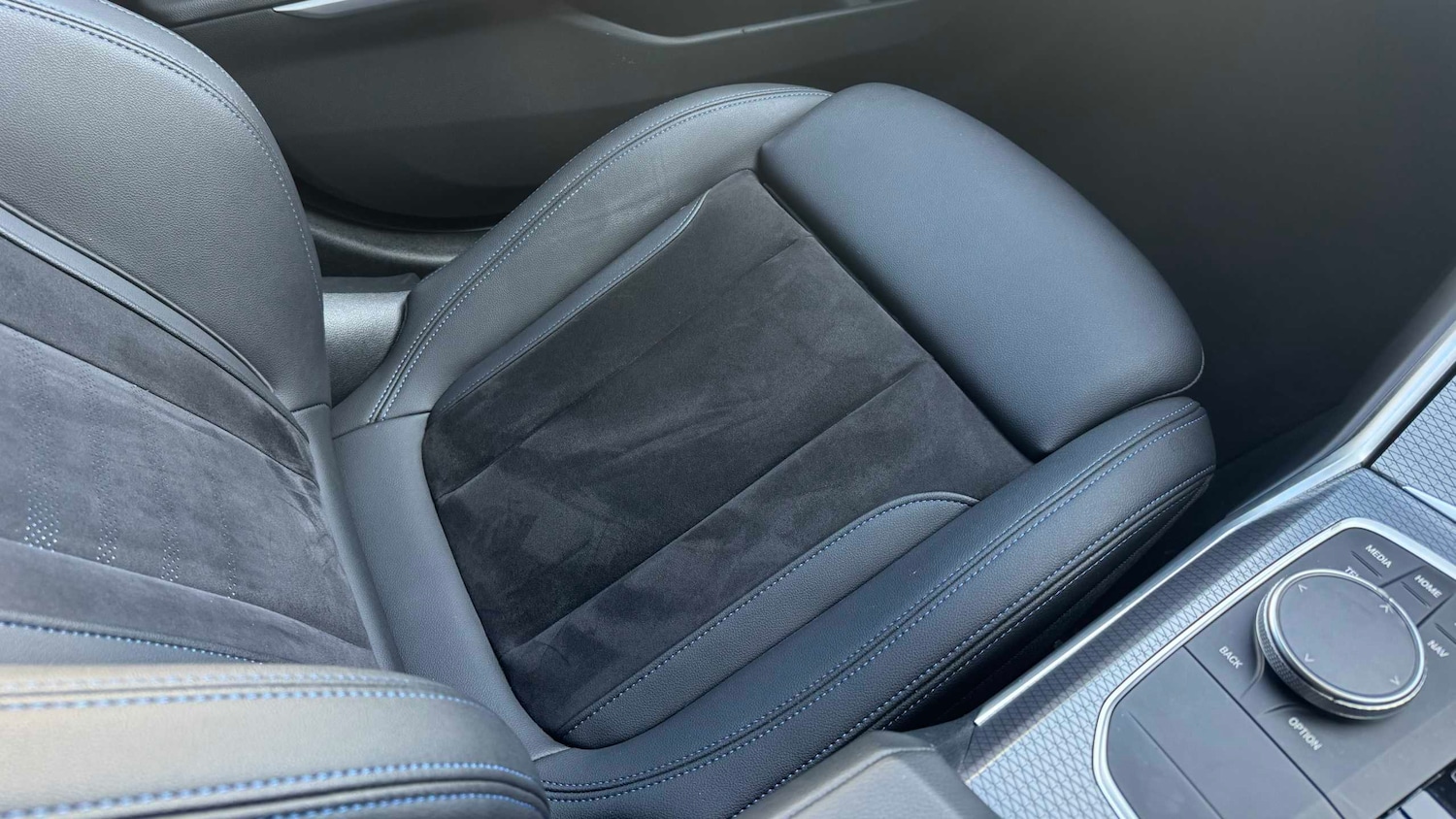 Used BMW 3 Series 2023 for sale - 77772149: Photo 30