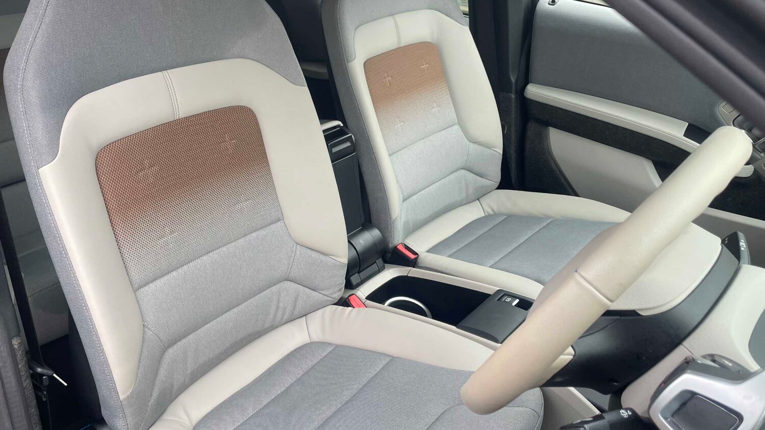 Used BMW i3 2022 for sale - 77443414: Photo 12