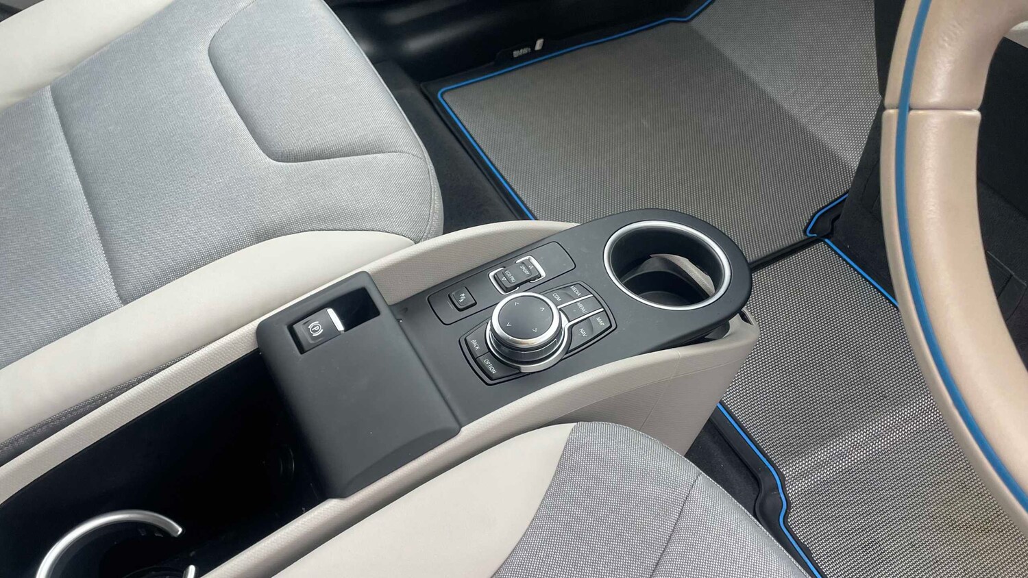 Used BMW i3 2022 for sale - 77443414: Photo 8