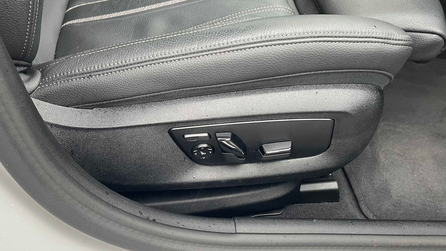 Used BMW 5 Series 2023 for sale - 77514498: Photo 31