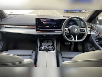 Used BMW i5 2025 for sale - 76205282: Photo 4
