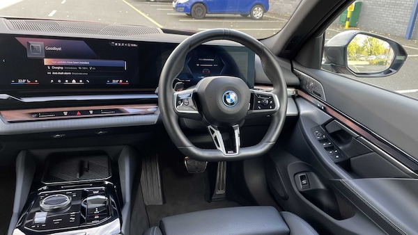 Used BMW i5 2025 for sale - 76205282: Photo 5