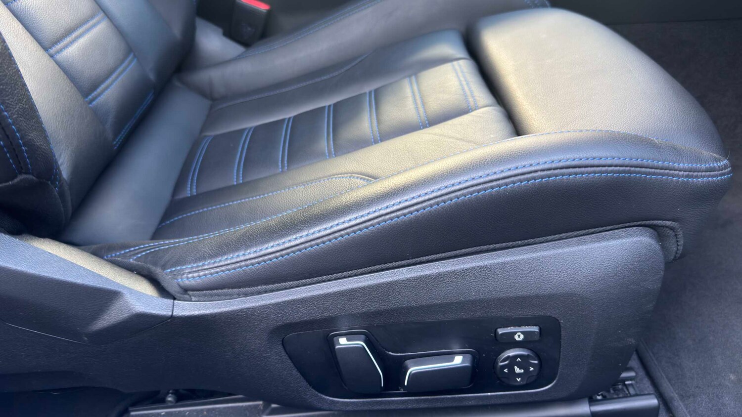 Used BMW M2 2024 for sale - 77787113: Photo 30