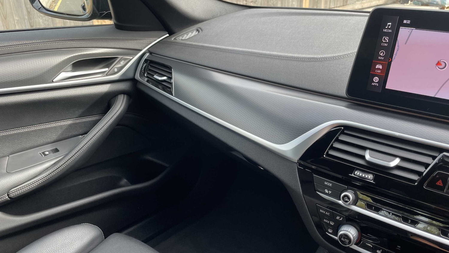 Used BMW 5 Series 2022 for sale - 76230460: Photo 21