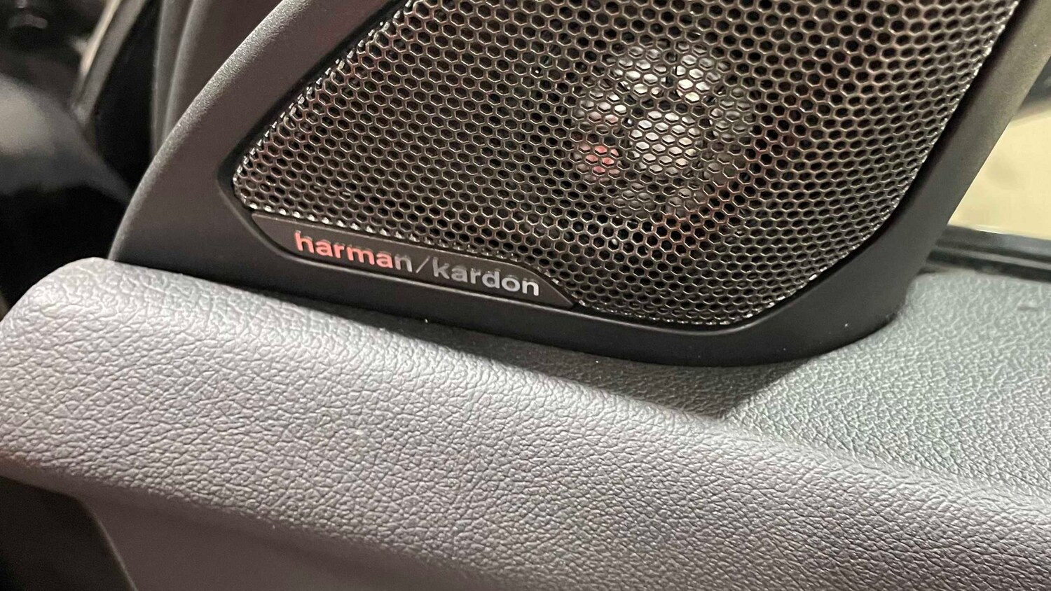 Used BMW 1 Series 2024 for sale - 77472503: Photo 32