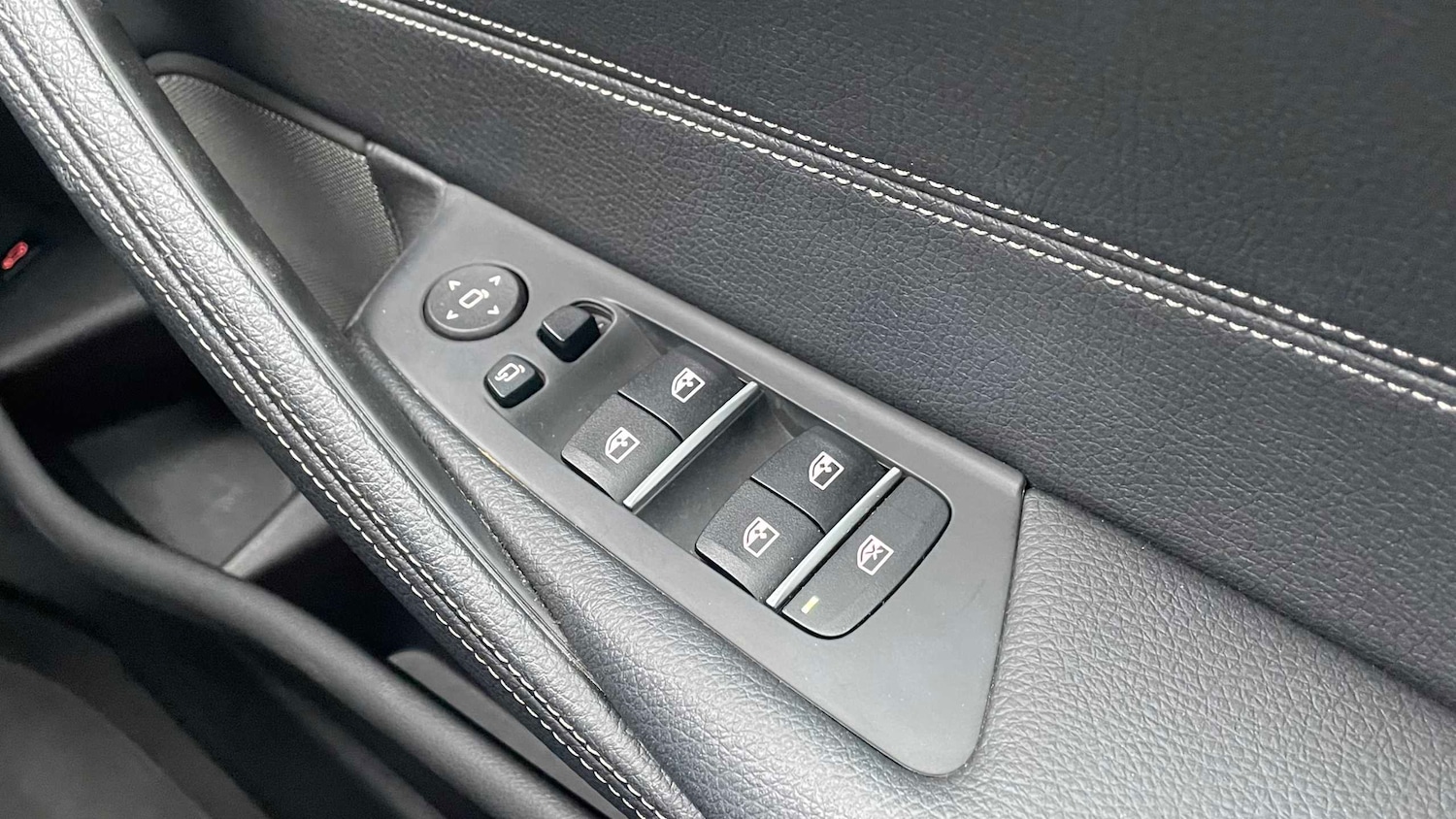 Used BMW 5 Series 2022 for sale - 77178945: Photo 30