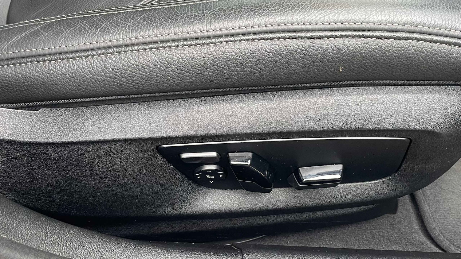 Used BMW 5 Series 2022 for sale - 77178945: Photo 33