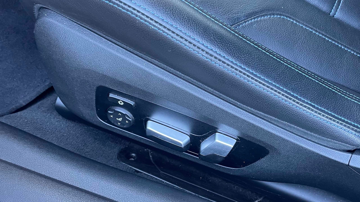 Used BMW 4 Series 2023 for sale - 77134816: Photo 32