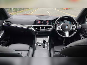 Used BMW 3 Series 2022 for sale - 76460682: Photo