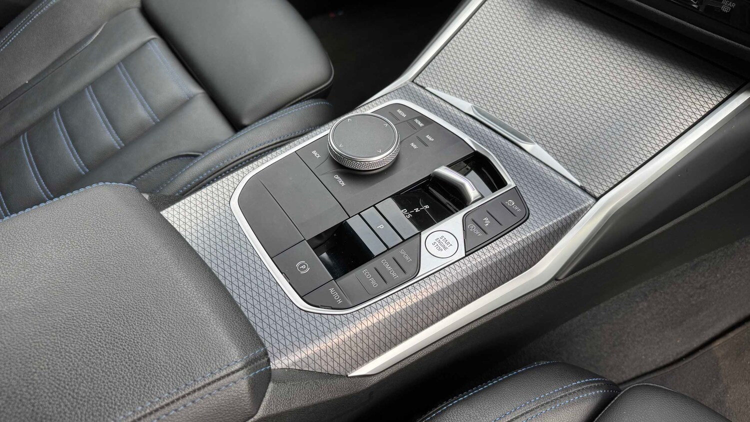 Used BMW 3 Series 2024 for sale - 78137634: Photo 25