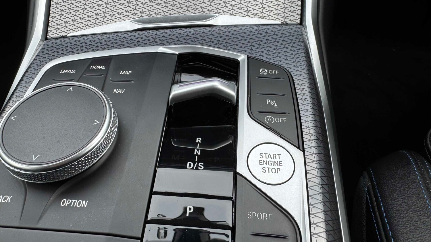 Used BMW 3 Series 2024 for sale - 78137634: Photo 31