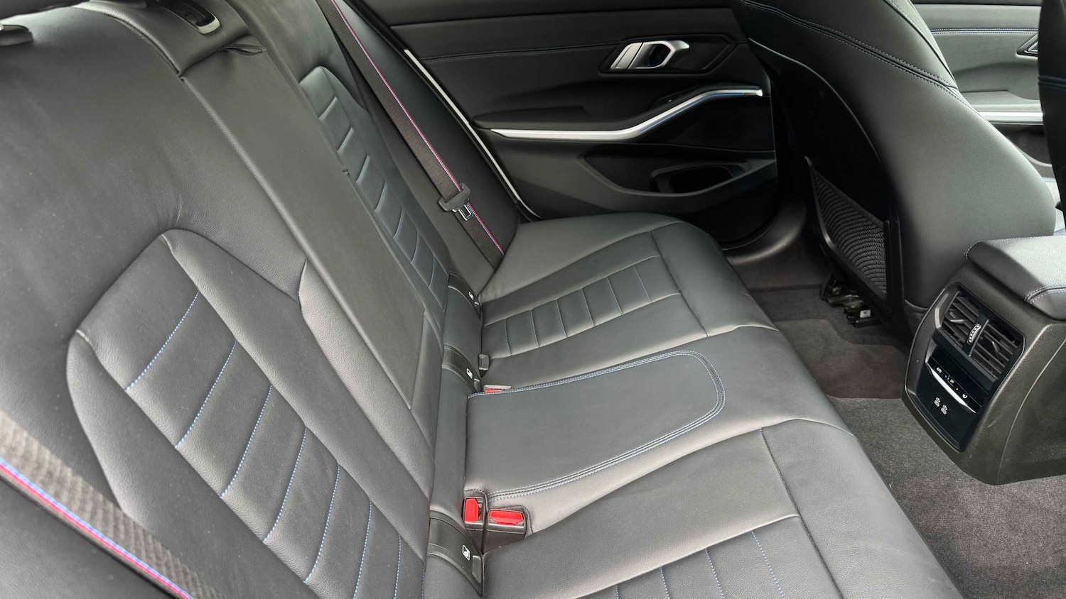 Used BMW 3 Series 2024 for sale - 78137634: Photo 9