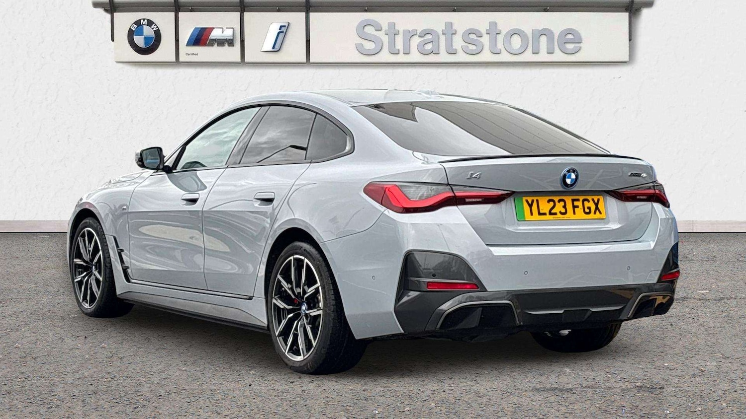 Used BMW i4 2023 for sale - 77601204: Photo 2