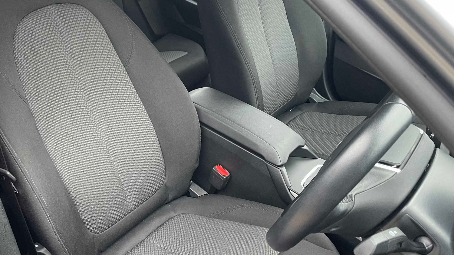 Used BMW 1 Series 2024 for sale - 77480653: Photo 12