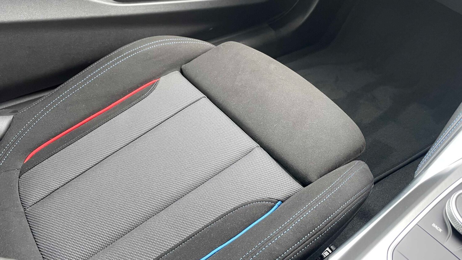 Used BMW 2 Series 2024 for sale - 77698876: Photo 24