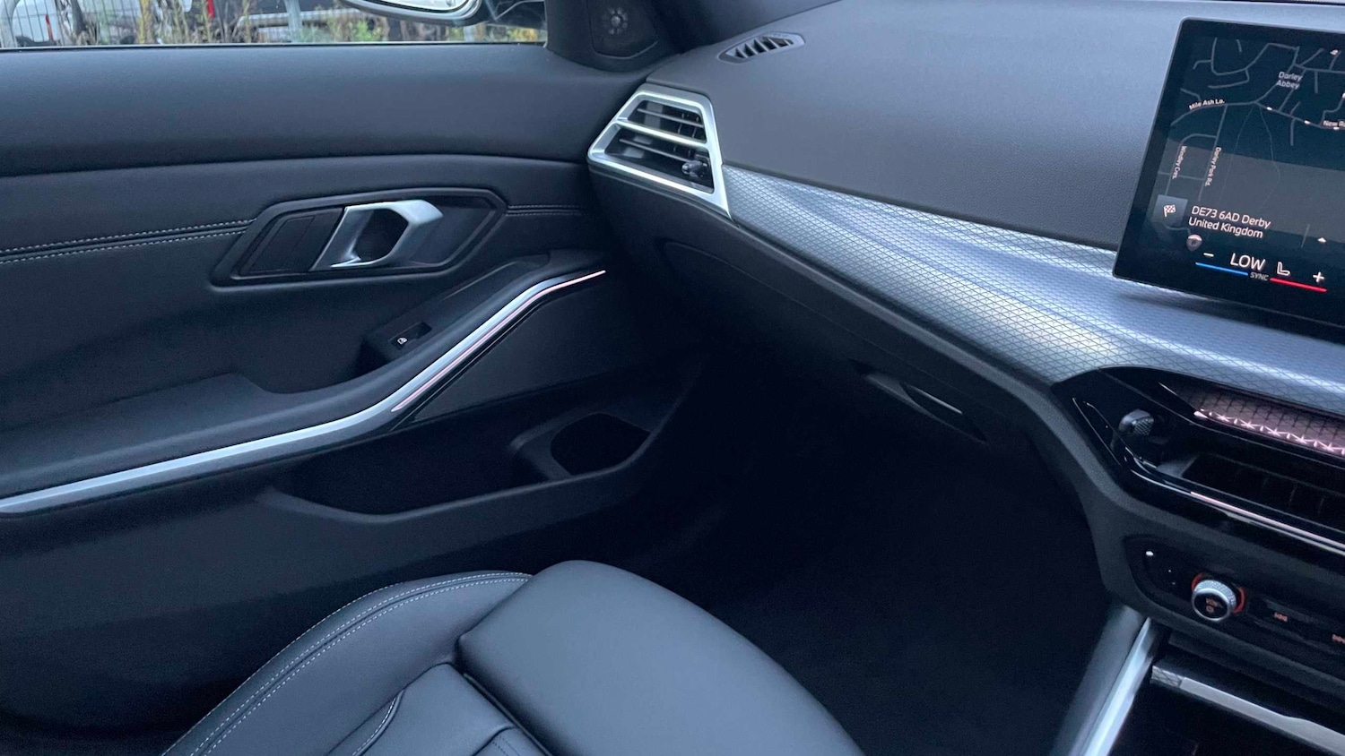 Used BMW 3 Series 2025 for sale - 76515694: Photo 22