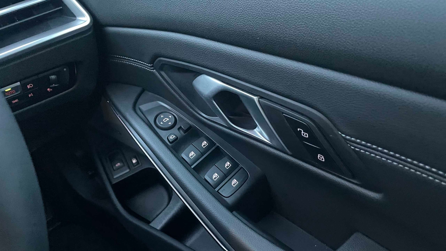 Used BMW 3 Series 2025 for sale - 76515694: Photo 29