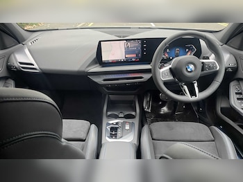 Used BMW 1 Series 2025 for sale - 76252189: Photo