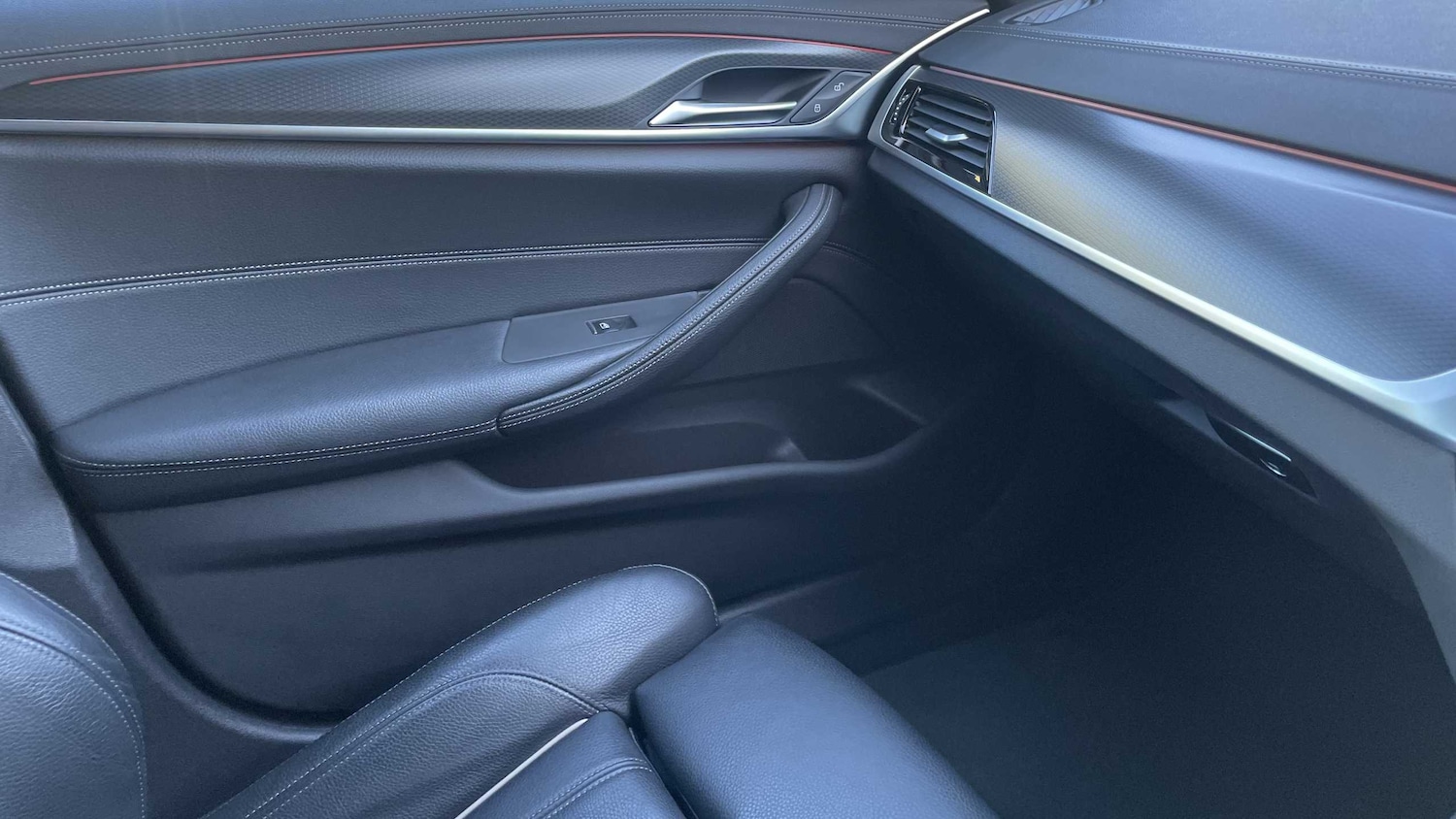 Used BMW 5 Series 2021 for sale - 76272080: Photo 24