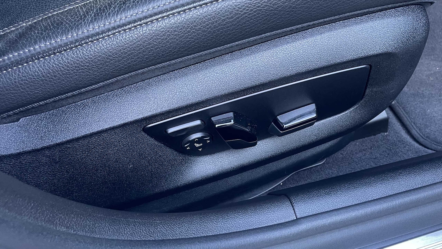 Used BMW 5 Series 2021 for sale - 76272080: Photo 32