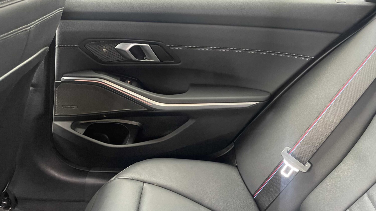 Used BMW 3 Series 2024 for sale - 75944596: Photo 29