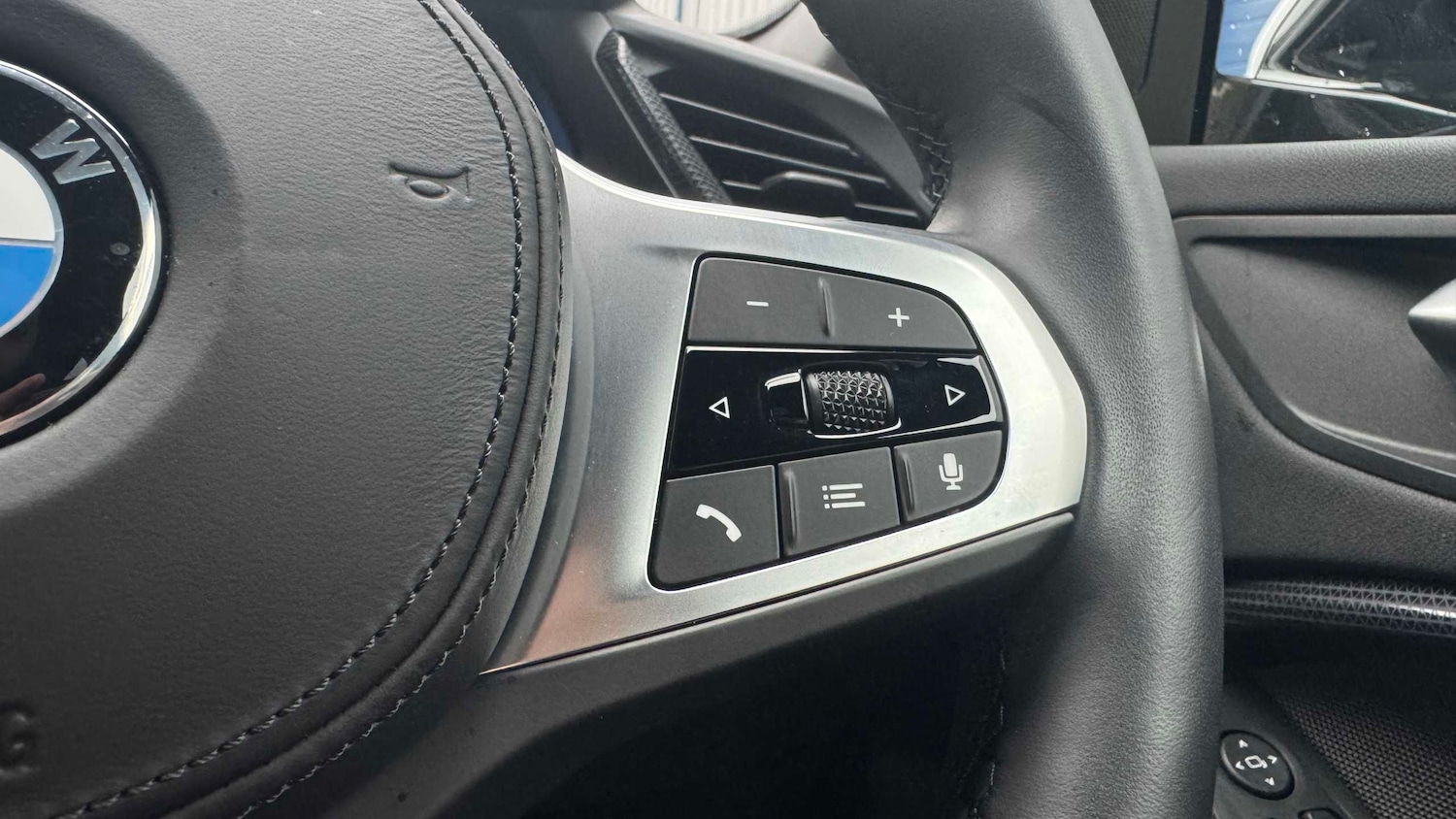 Used BMW 2 Series 2023 for sale - 77810839: Photo 16