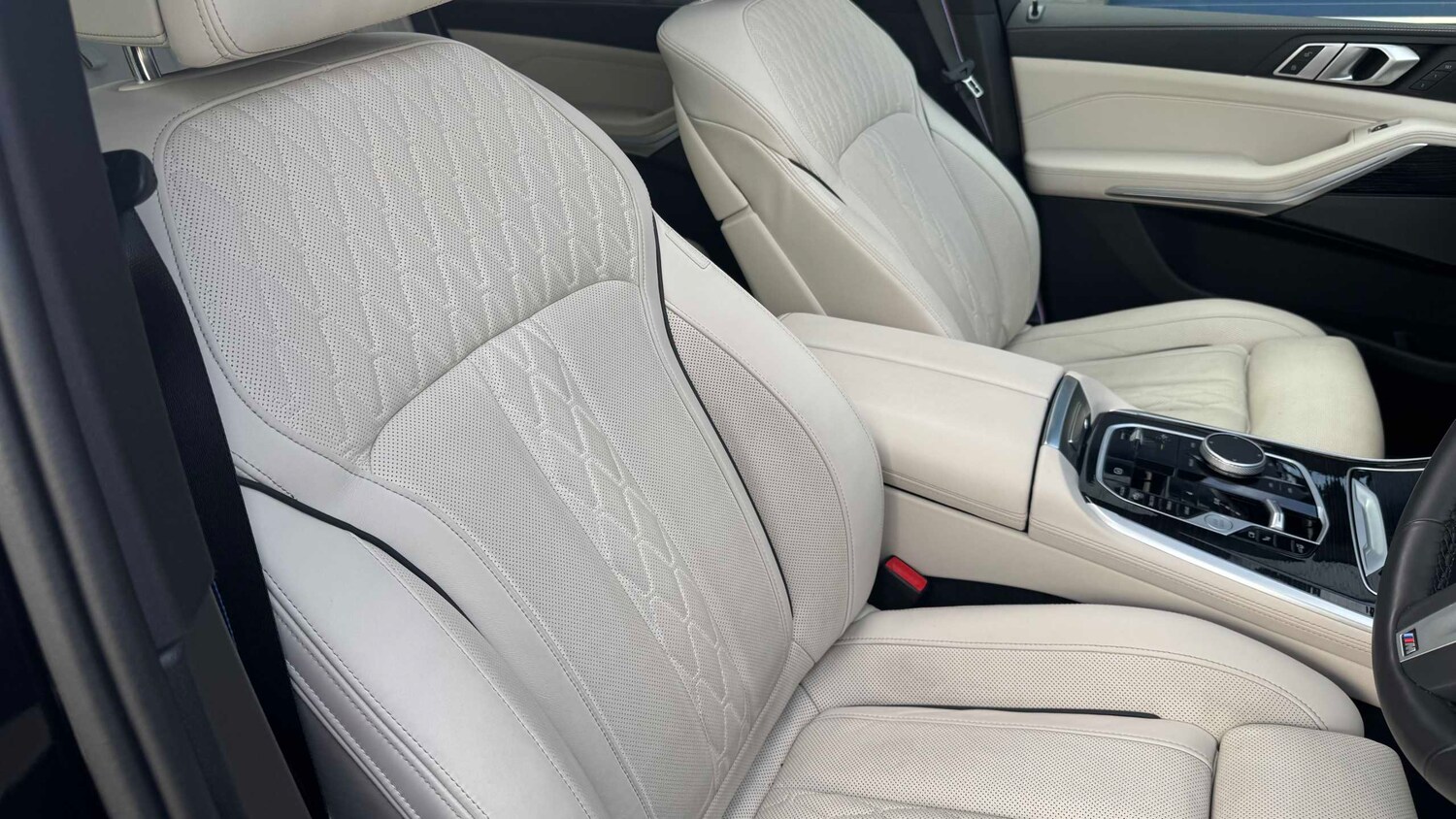 Used BMW X5 2024 for sale - 77842246: Photo 28