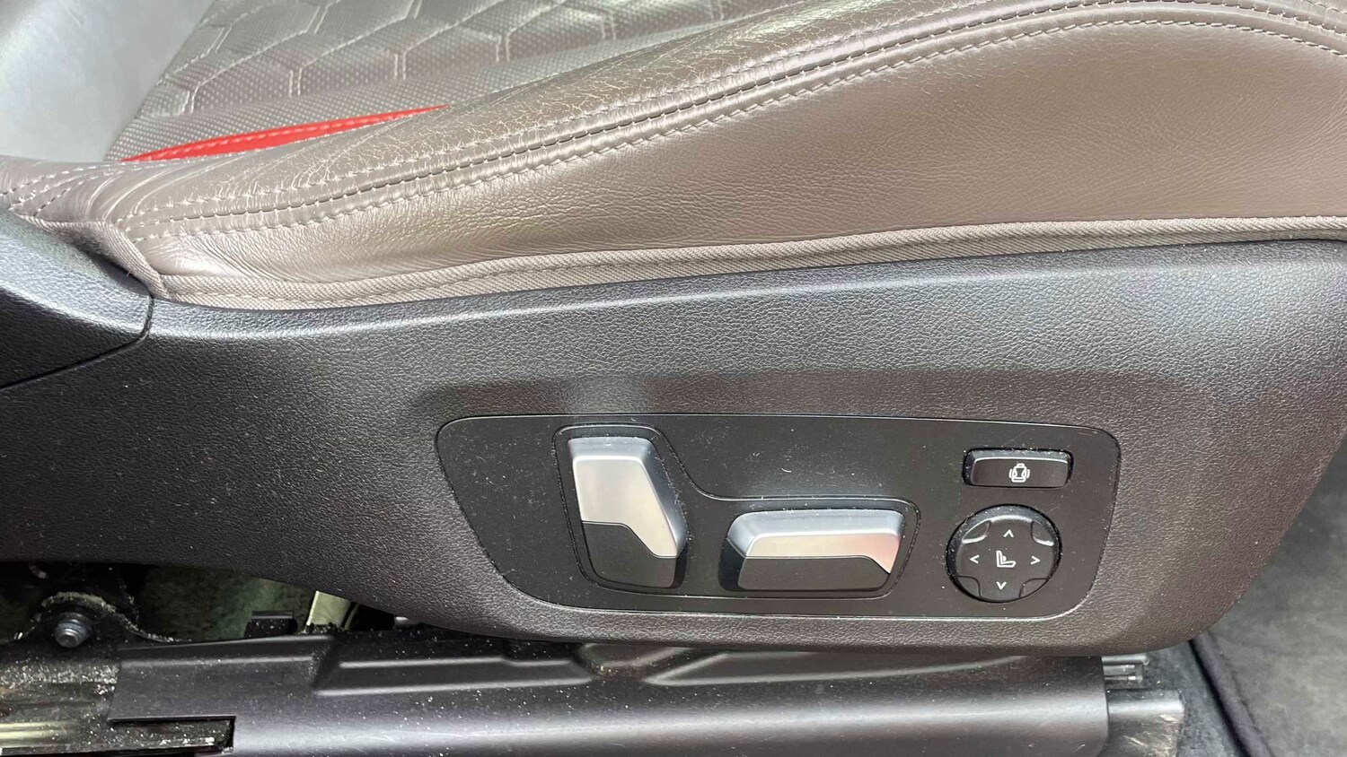 Used BMW X4 for sale - 78209244: Photo 30