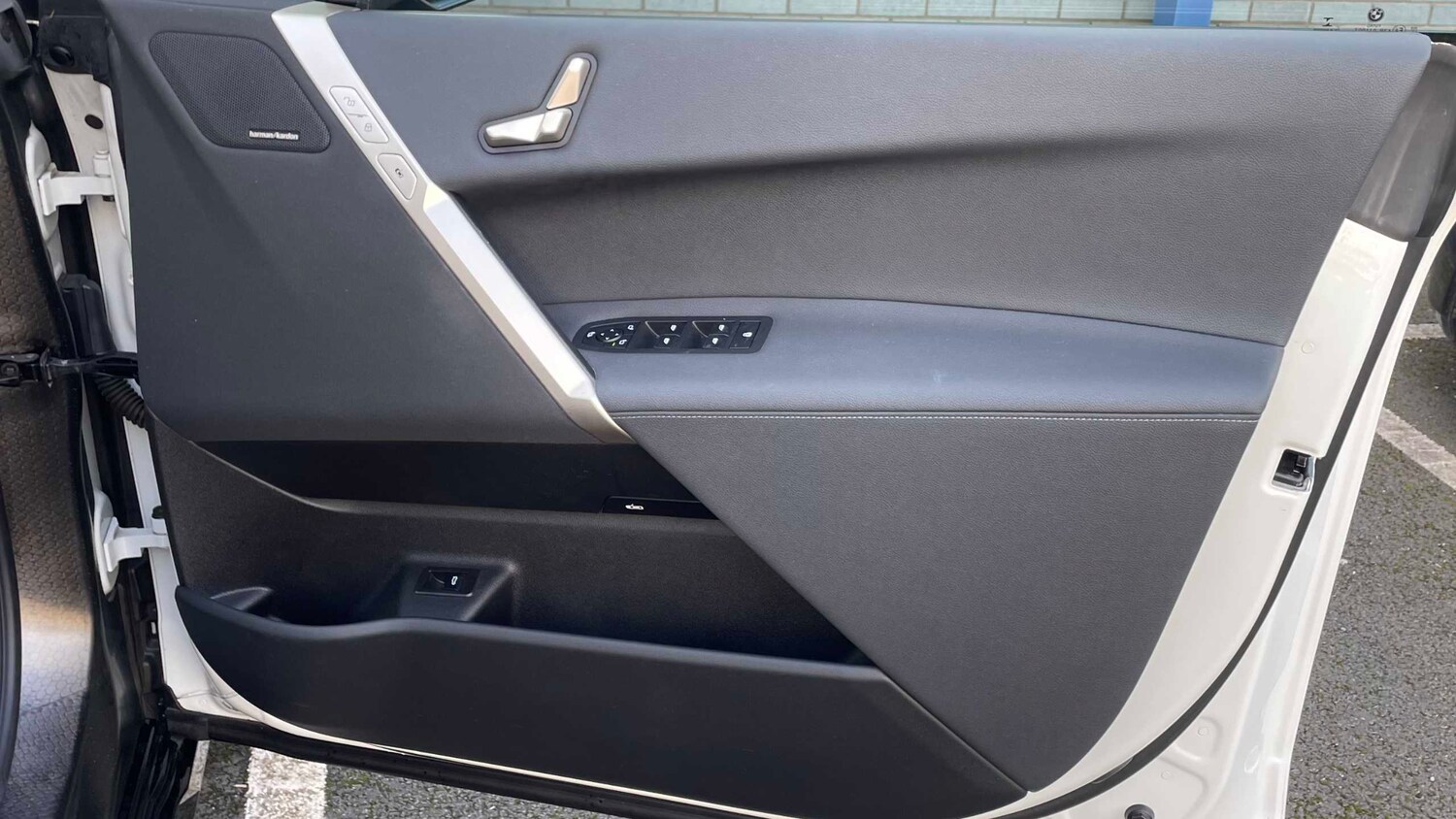 Used BMW iX 2022 for sale - 77674801: Photo 25