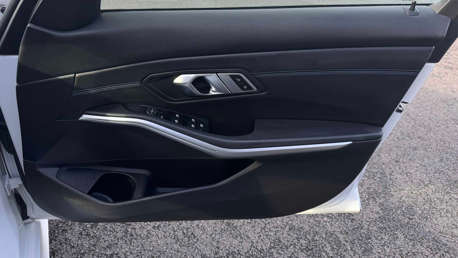 Used BMW 3 Series 2023 for sale - 76636781: Photo 25