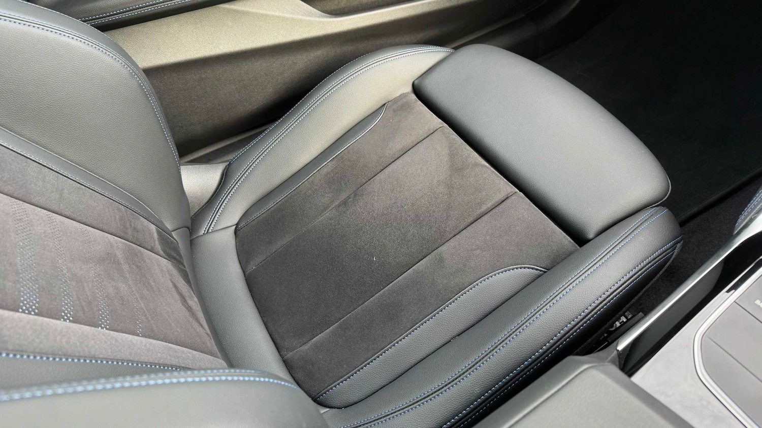 Used BMW 2 Series 2023 for sale - 78188046: Photo 31