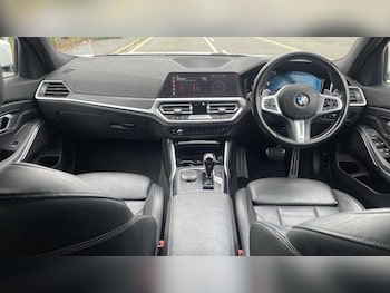 Used BMW 3 Series 2021 for sale - 75329328: Photo