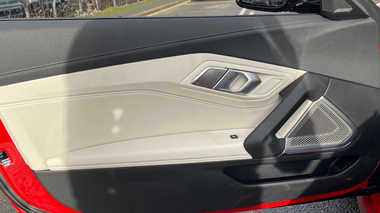 Used BMW Z4 for sale - 77257444: Photo 23