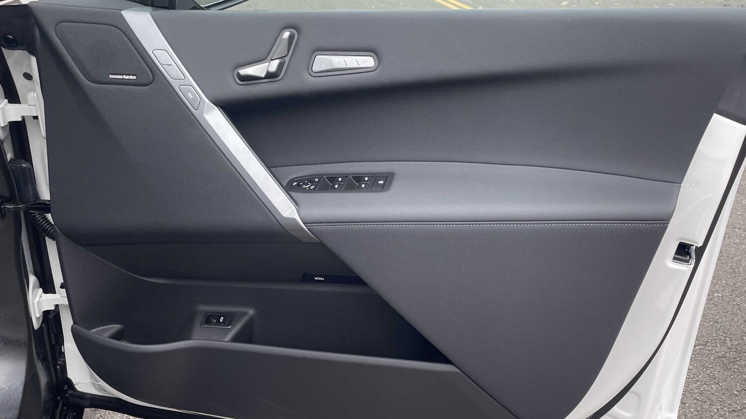 Used BMW iX 2025 for sale - 76262377: Photo 23