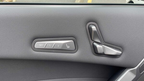 Used BMW iX 2025 for sale - 76262377: Photo 32