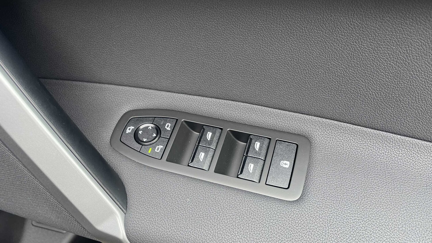 Used BMW iX 2025 for sale - 76262377: Photo 33