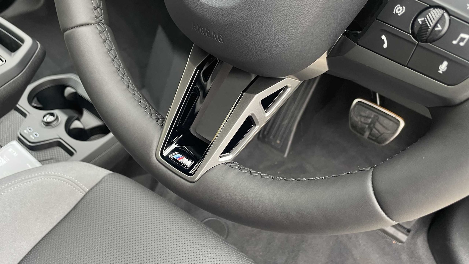 Used BMW iX 2025 for sale - 76262377: Photo 7