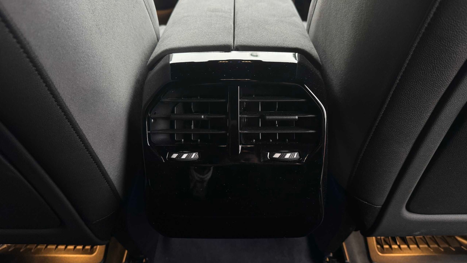 Used BMW iX 2025 for sale - 77147273: Photo 10