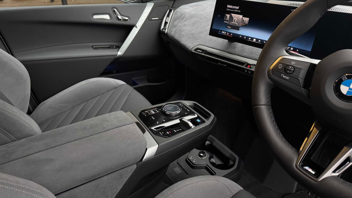 Used BMW iX 2025 for sale - 77147273: Photo 22