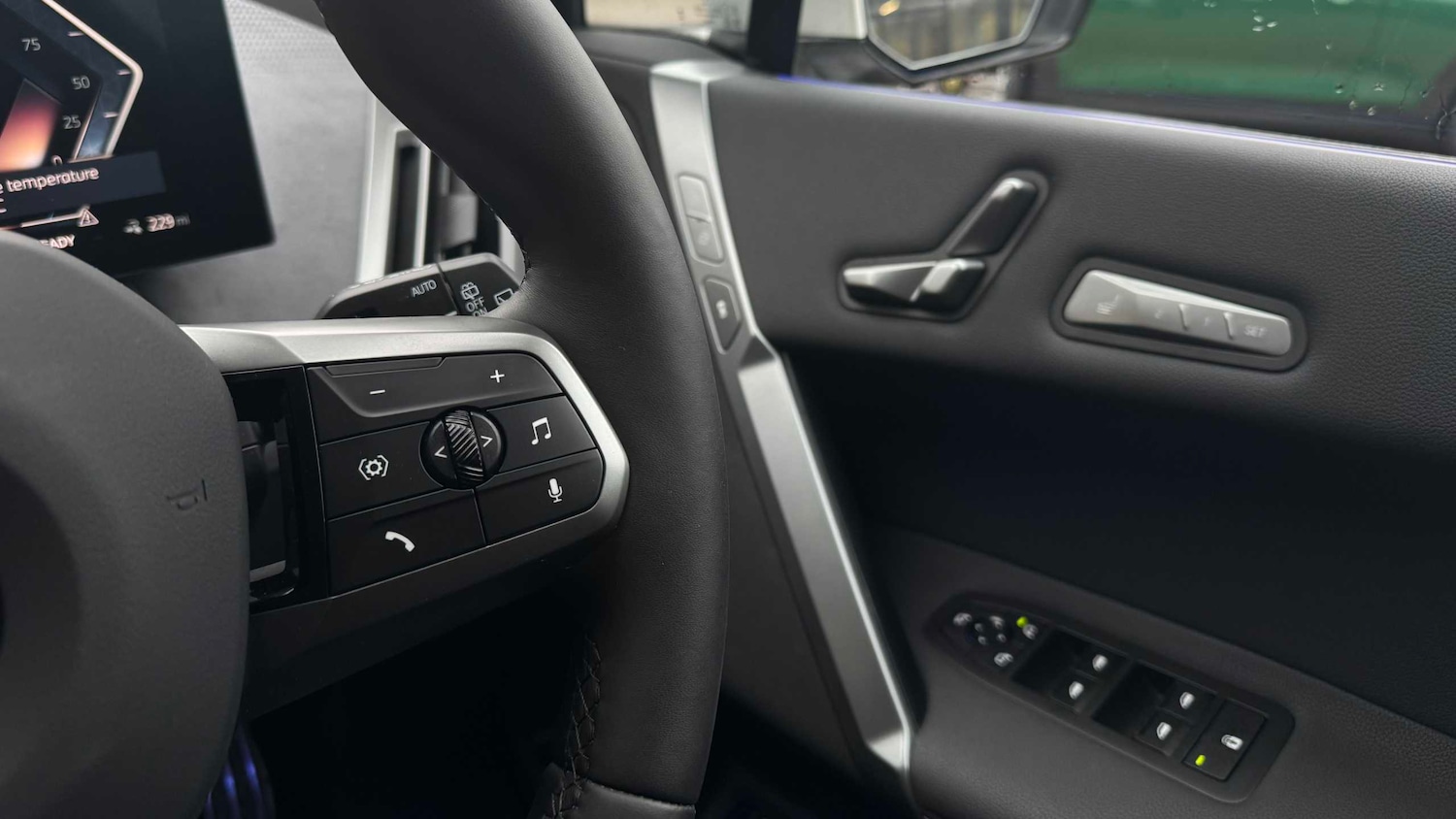 Used BMW iX 2025 for sale - 77147273: Photo 27