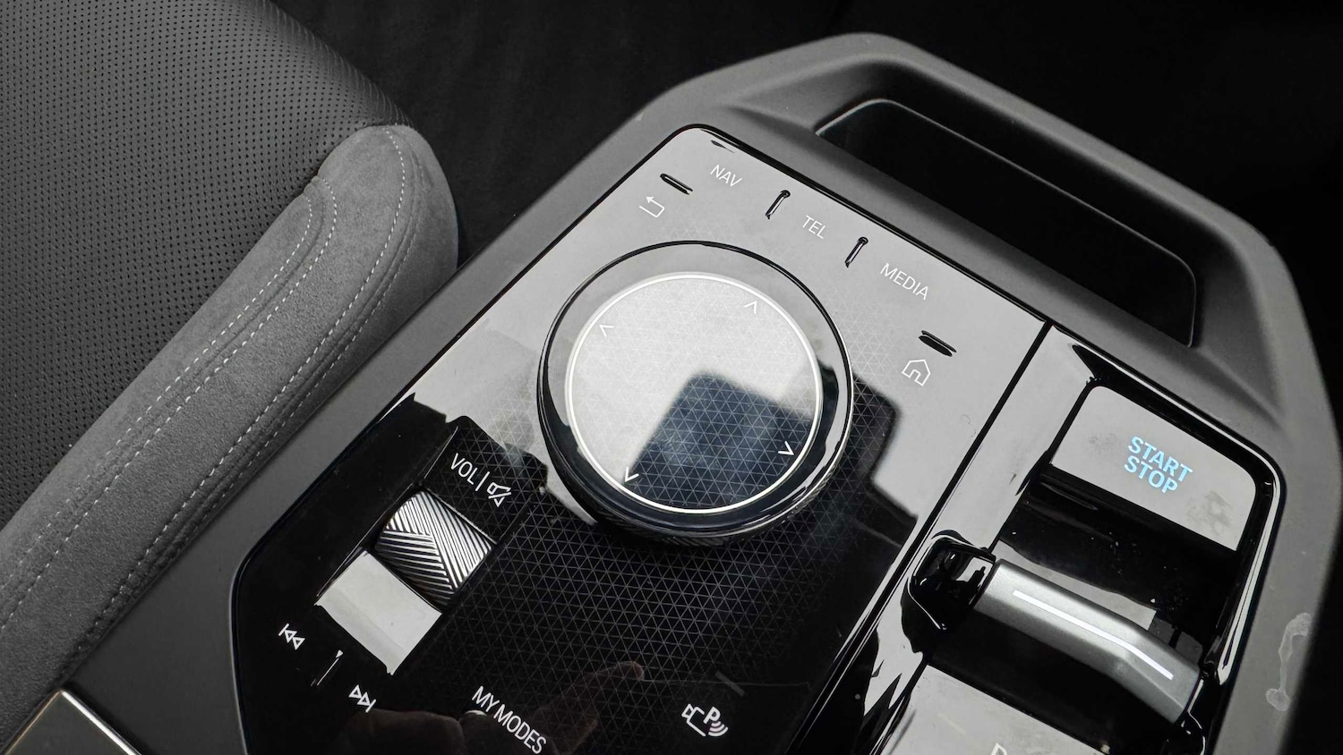 Used BMW iX 2025 for sale - 77147273: Photo 31