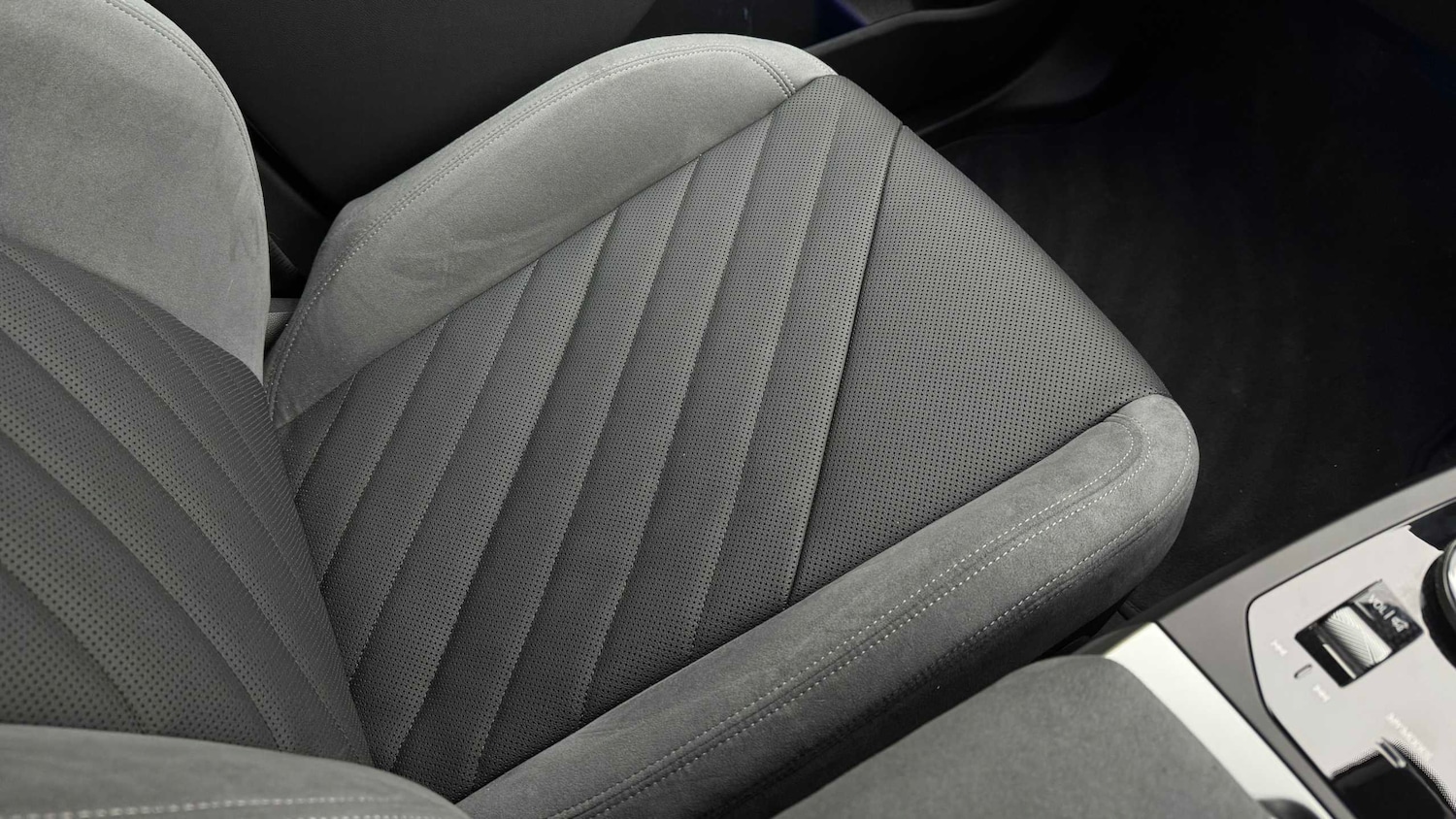 Used BMW iX 2025 for sale - 77147273: Photo 33