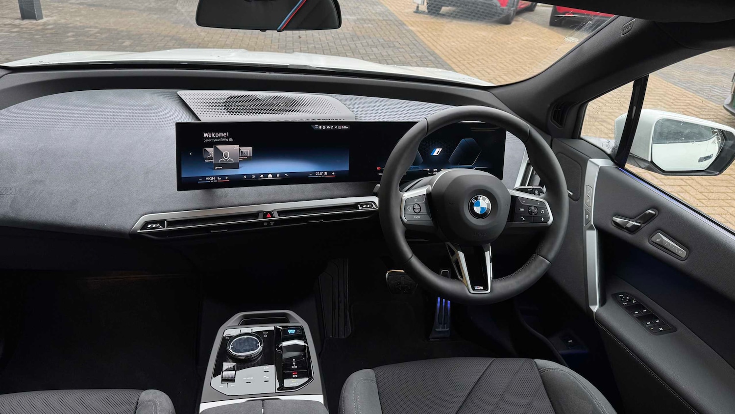 Used BMW iX 2025 for sale - 77147273: Photo 6