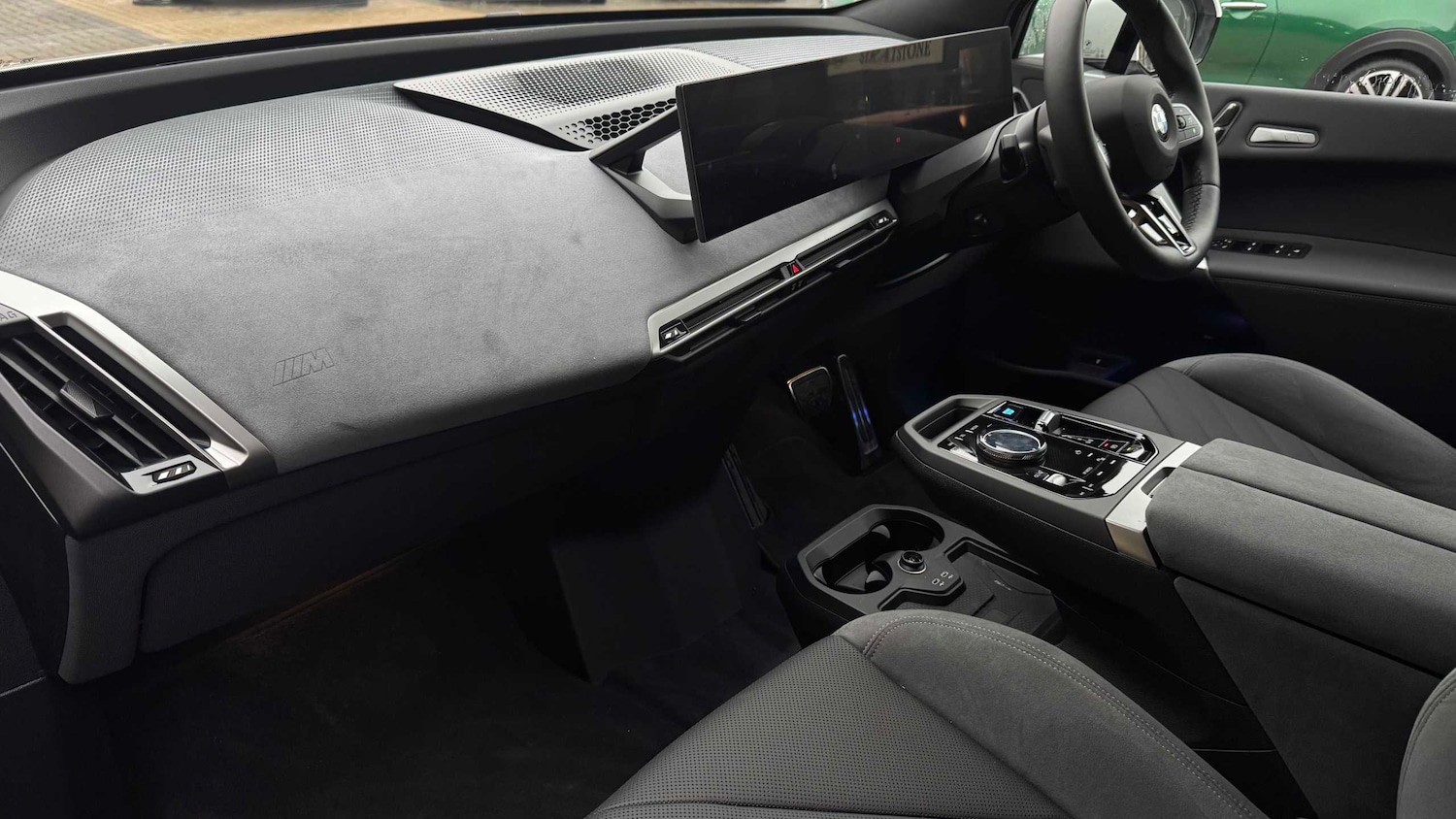 Used BMW iX 2025 for sale - 77147273: Photo 8